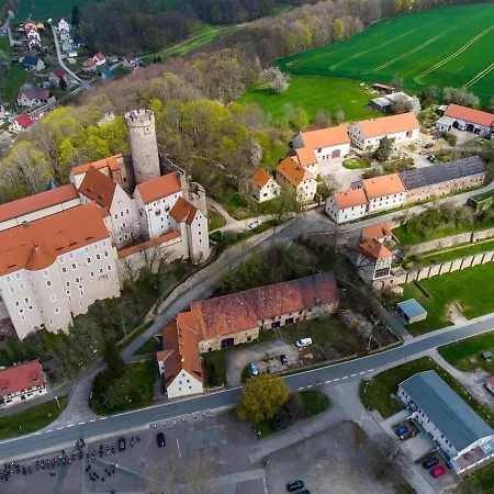 24 Personen Burgscheune Gnandstein Frohburg